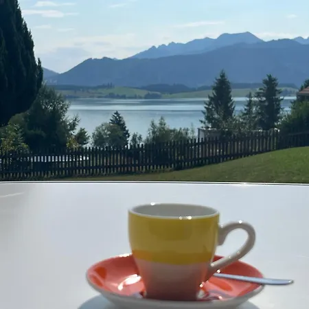 Berg Und Auszeit Am Forggensee *