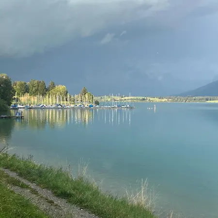 Berg Und Auszeit Am Forggensee Apartment *